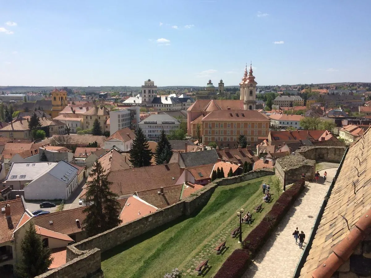 Silver Apartman Eger Apartment
