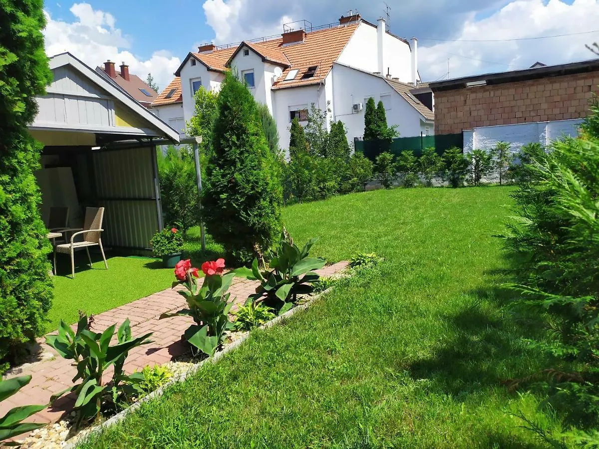 Silver Apartman Eger Hungary